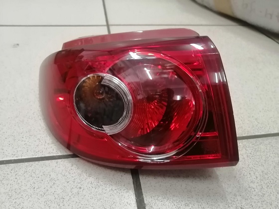 Задний фонарь MAZ DEMIO DY3W P4419 L '04- [б/у] на ФОНАРЬ MAZDA