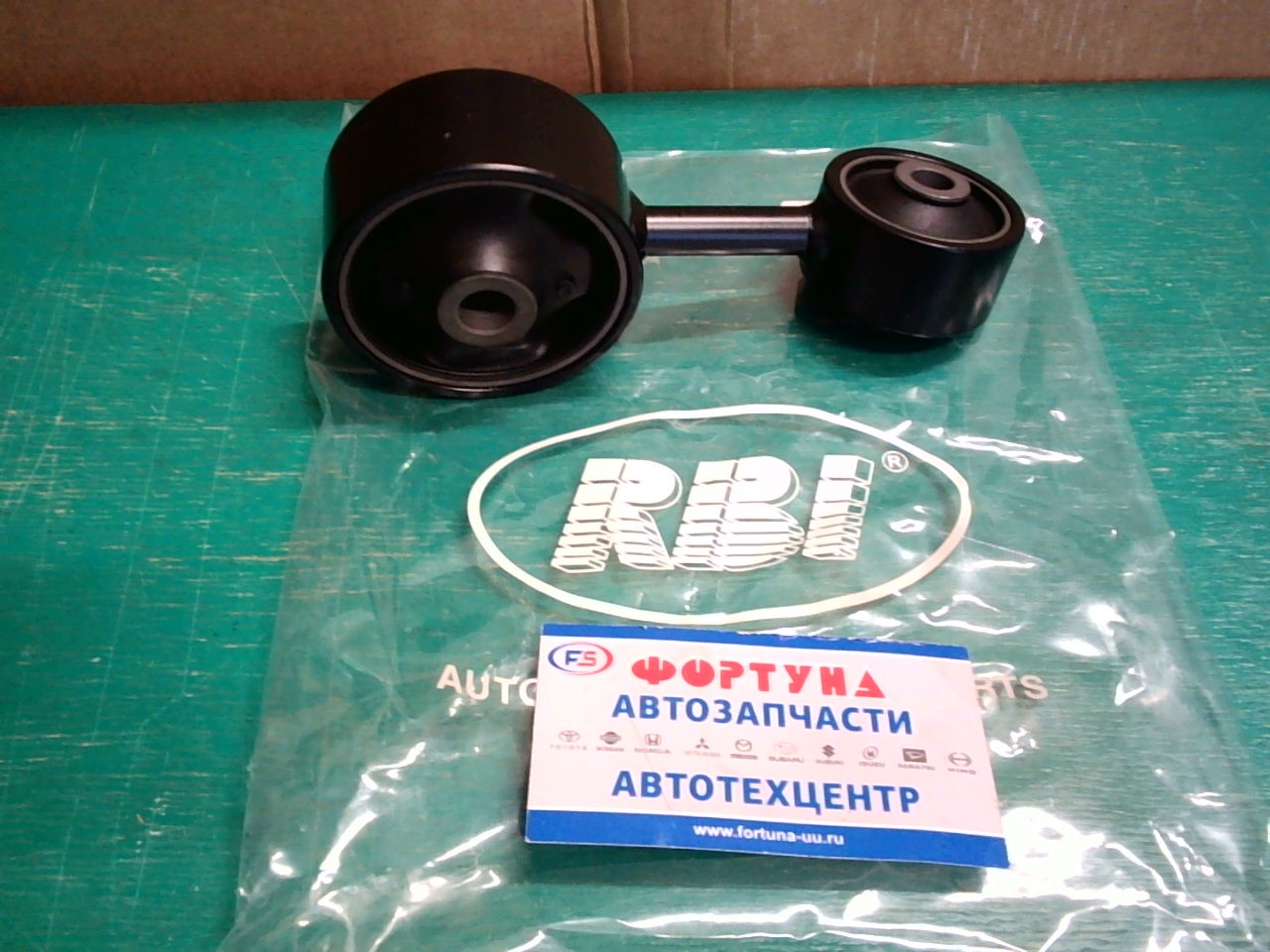 Подушка двигателя 12363-74130 (T09C03PZ) RBI /RH SXV20 UP/ на  