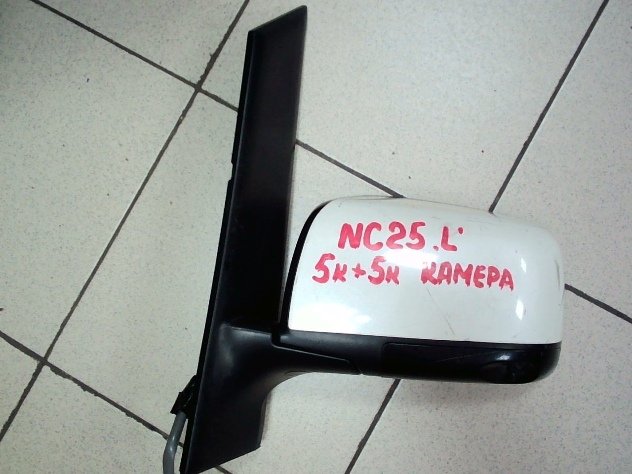 Зеркало NIS SERENA  NC25  L /5пр   Белый / на NISSAN SERENA