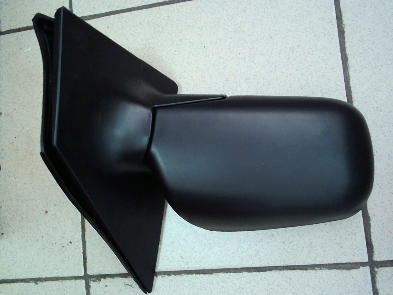 Зеркало TOY PLATZ, VITZ '99-'05 RH TYV1-940-1 мех,   /черное/ на  