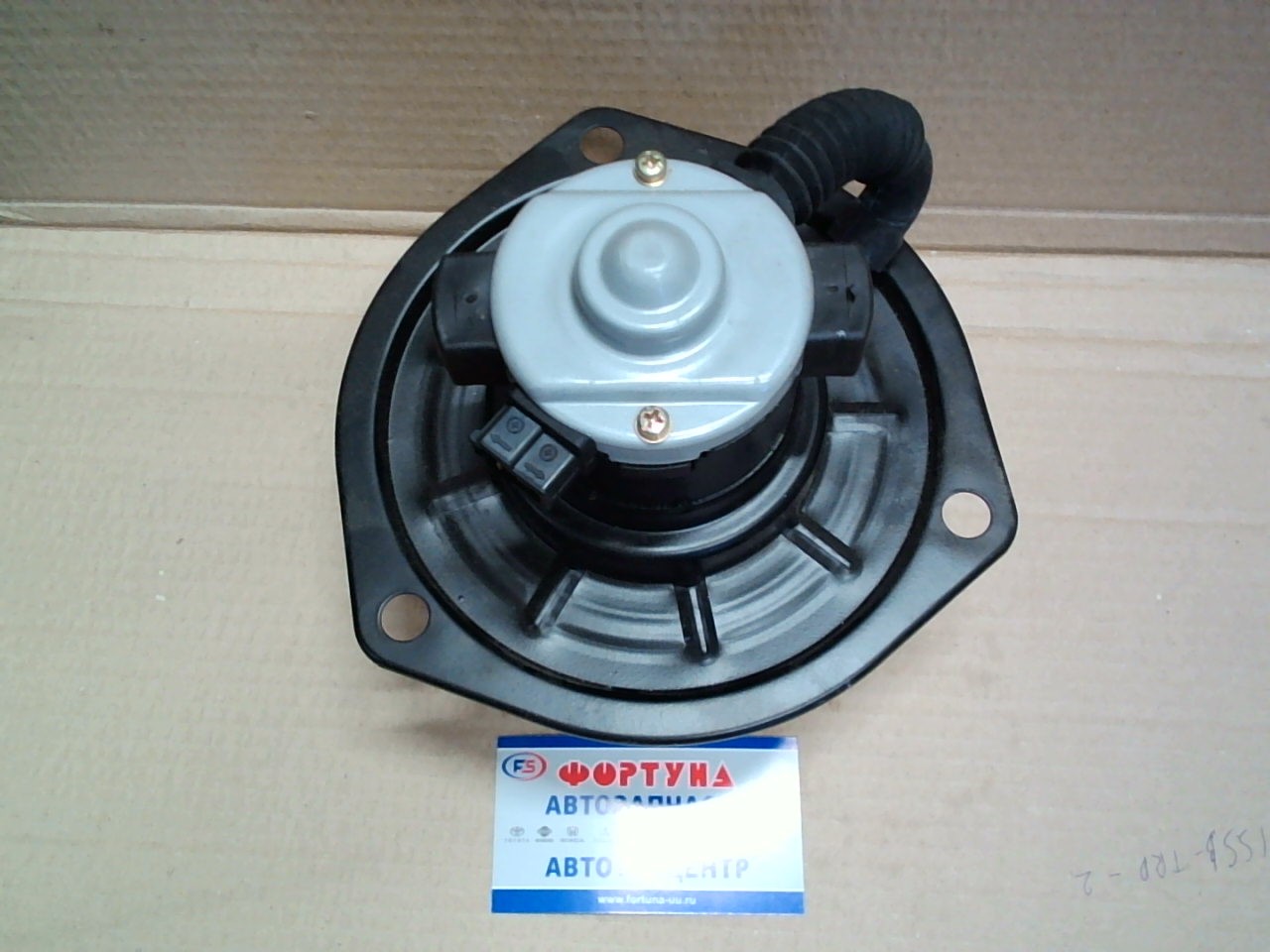 Мотор отопления салона MHT-801K (24V) /HINO 5-10T/ на  