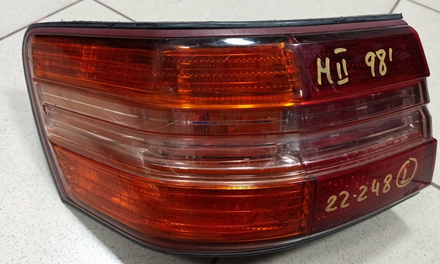 Задний фонарь TOY MARK 100  22-248L (7419L) [б/у] на TOYOTA MARK II