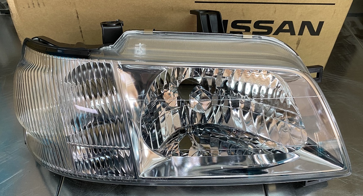 Фара NIS CUBE 100-66258 R (98-) [26015-2U000] NISSAN на  