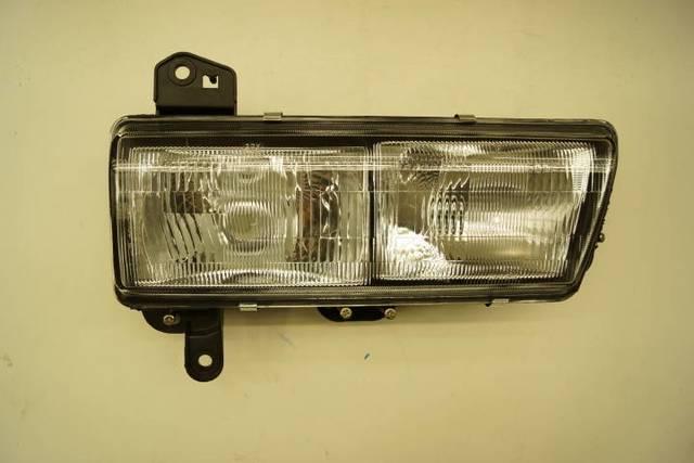 Фара MAZ TITAN 06-4101 R (91-94) /216-1124R/ на  