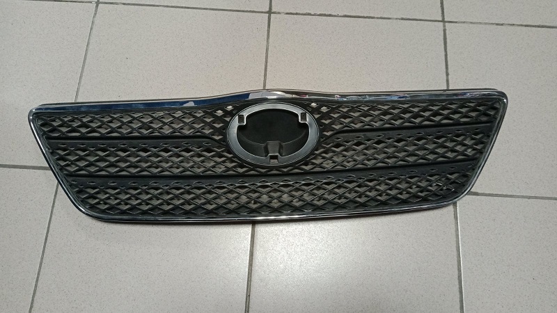 Решётка TOY Runx / Allex (02-04) [TY28-093-A0/TY07-299GA/TY07259GA] /черная с хром/ на  