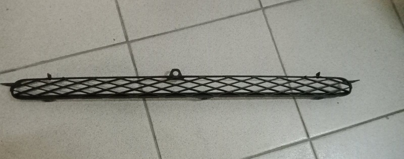 Решётка в бампер FUN CARGO (98-02) [53111-52040] TOYOTA на  