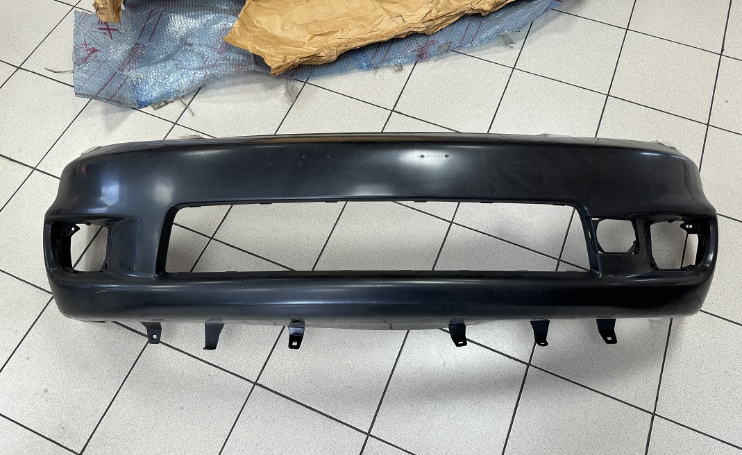 Бампер TOY IST NCP60 (05-) 2 модель / SCION XA 2003-2006 [52119-52930] TOYOTA /отв. под повторители квадр/ на TOYOTA IST