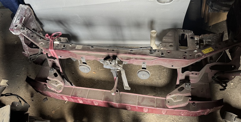 Рамка кузова TOY IPSUM SXM10 (98) Бордовый /+усил+замок капота/ [б/у] (телевизор) на TOYOTA IPSUM