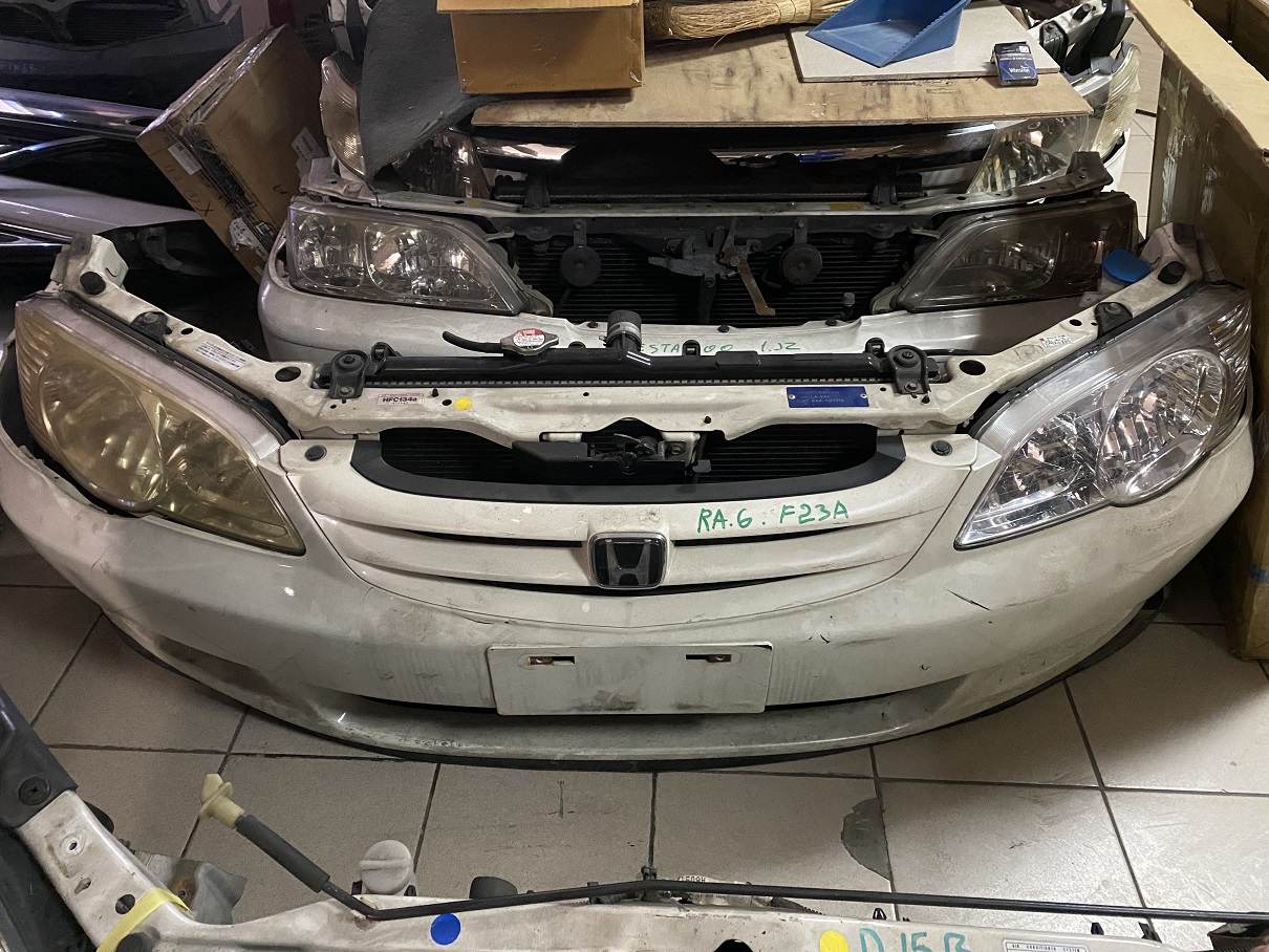 Ноускат HON ODYSSEY RA6 F23A /белый/ фары P0649 не Xenon! [б/у] на HONDA ODYSSEY