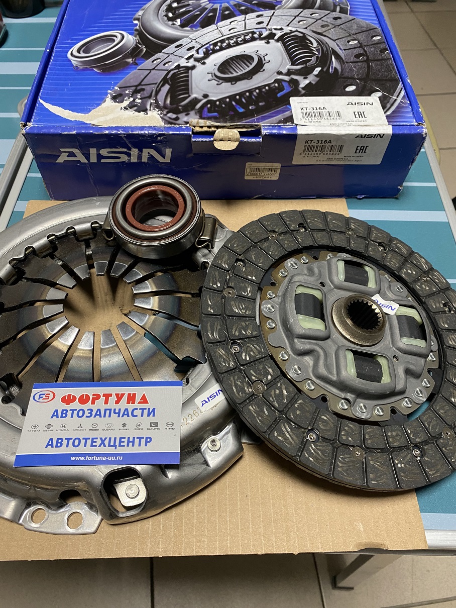 Диск сцепления+корзина+выжимной KT316A AISIN /НА РОБОТ! Auris,  Corolla - ADE150, NRE150, ZRE150, ZZE150 '07-/(диск 21зуб.) на  