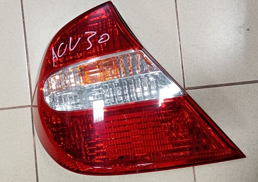 Задний фонарь TOY CAMRY ACV30  33-67 L '02 [б/у] на  