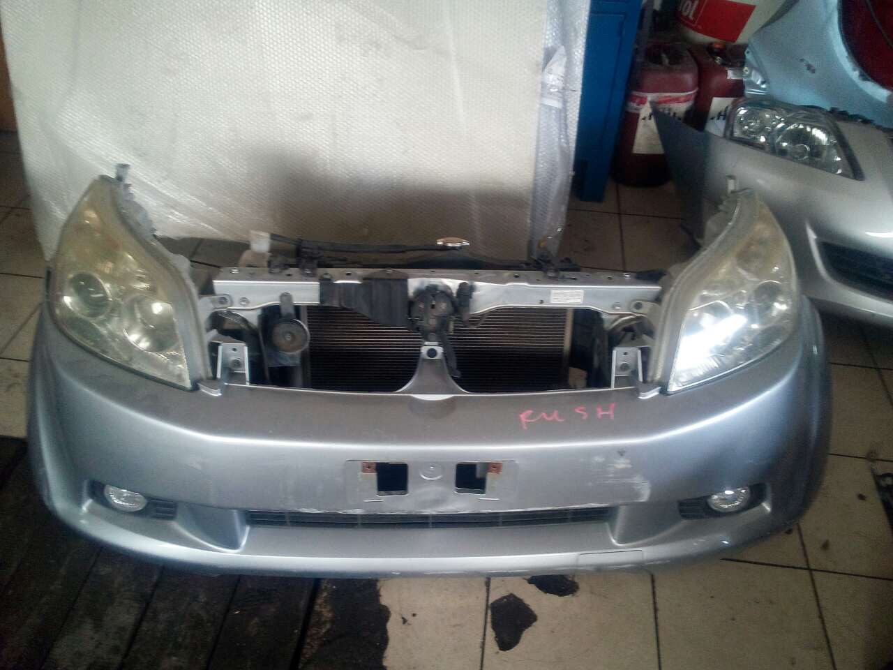 Ноускат TOY Rush J210E '06 /фара 59-13/металик/ [б/у] на TOYOTA RUSH