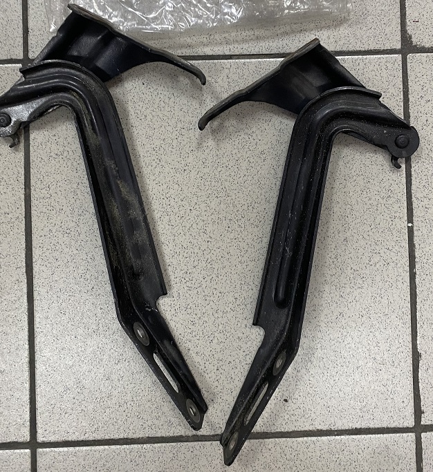 Петля капота HON STEPWGN RG3 '07 /RH+LH/ [60120-SLJ-000ZZ+60170-SLJ-000ZZ] [б/у] на HONDA STEPWGN