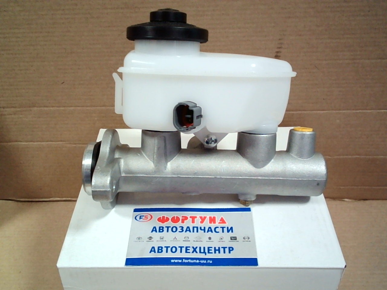 ГТЦ 47201-33140/47201-33130 (UKT044) DAGGER /Camry Gracia '96-'99,  Mark II Wagon Qualis '96-'00,  ES300 '91-'01 1"/ на  