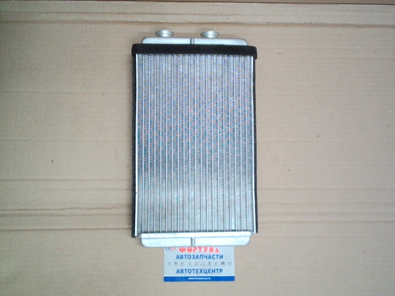 Радиатор печки HR-140-32-K GSParts /LY132, LY121 DYNA, TOYOACE '99-'01/ на Радиатор печки HR-140-32-K GSParts /LY132, LY121 DYNA, TOYOACE '99-'01/ на