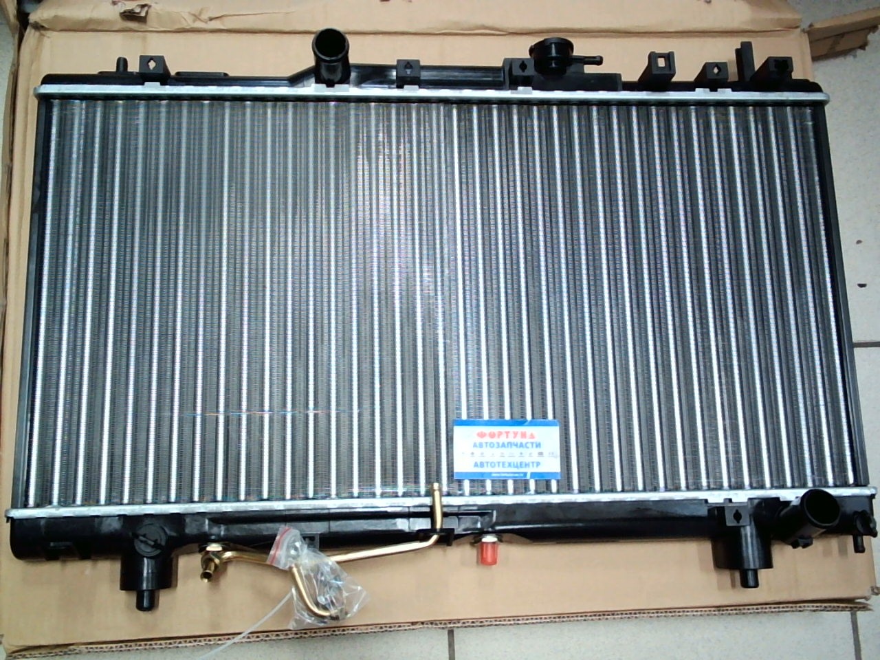 Радиатор TO-0087-16 (NDT-1047-T) NARICHIN /AT,  TOYOTA CORONA PREMIO / CARINA / CALDINA ST19# / ST21# 96-02/ на  