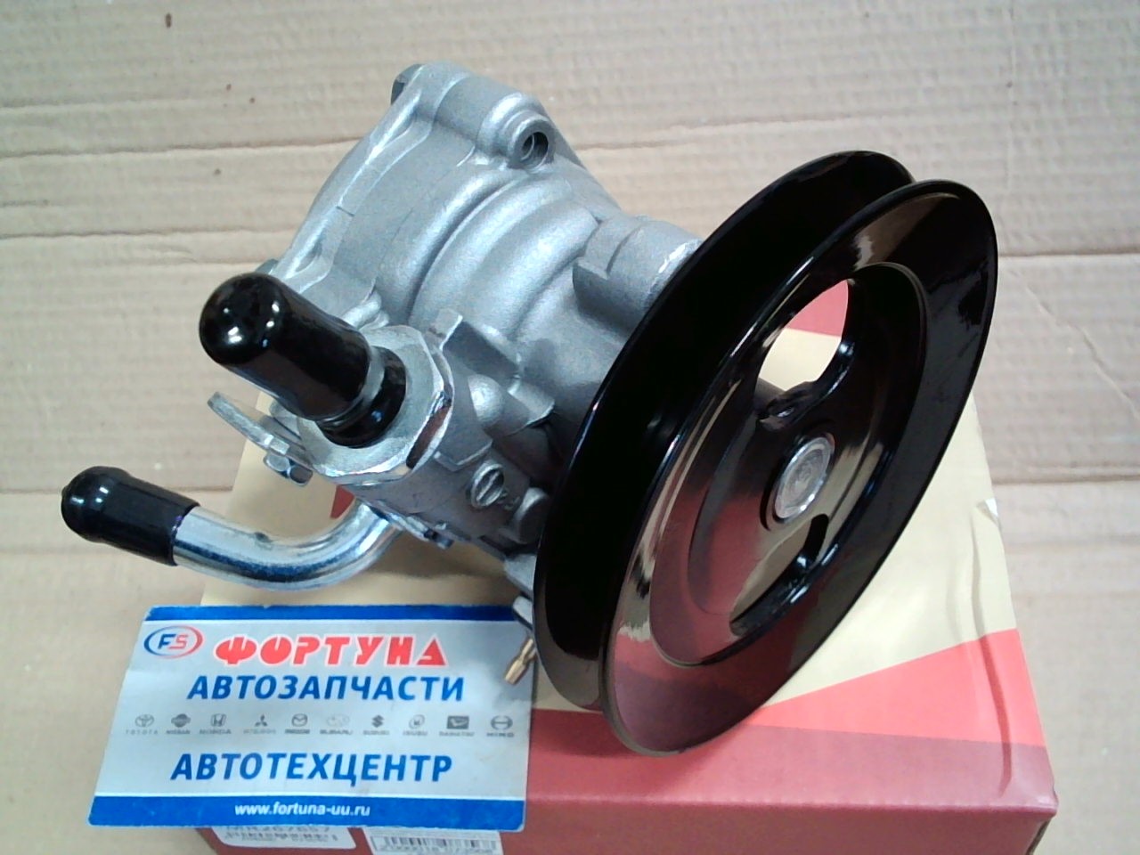 Насос гидроусилителя MR267657 (DPV299) DAGGER /PAJERO V4# 6G72/ на  