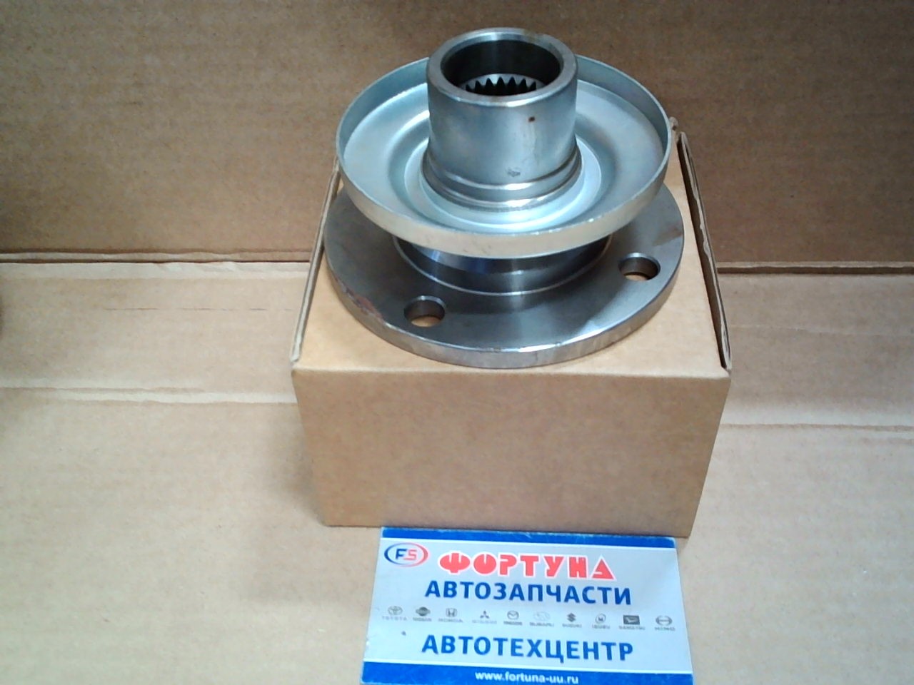 Фланец хвостовика редуктора 41204-35040 TW /Перед. L.C 80.LX450, HIACE, Hilux .27T, d=38mm/ на Фланец хвостовика редуктора 41204-35040 TW /Перед. L.C 80.LX450, HIACE, Hilux .27T, d=38mm/ на