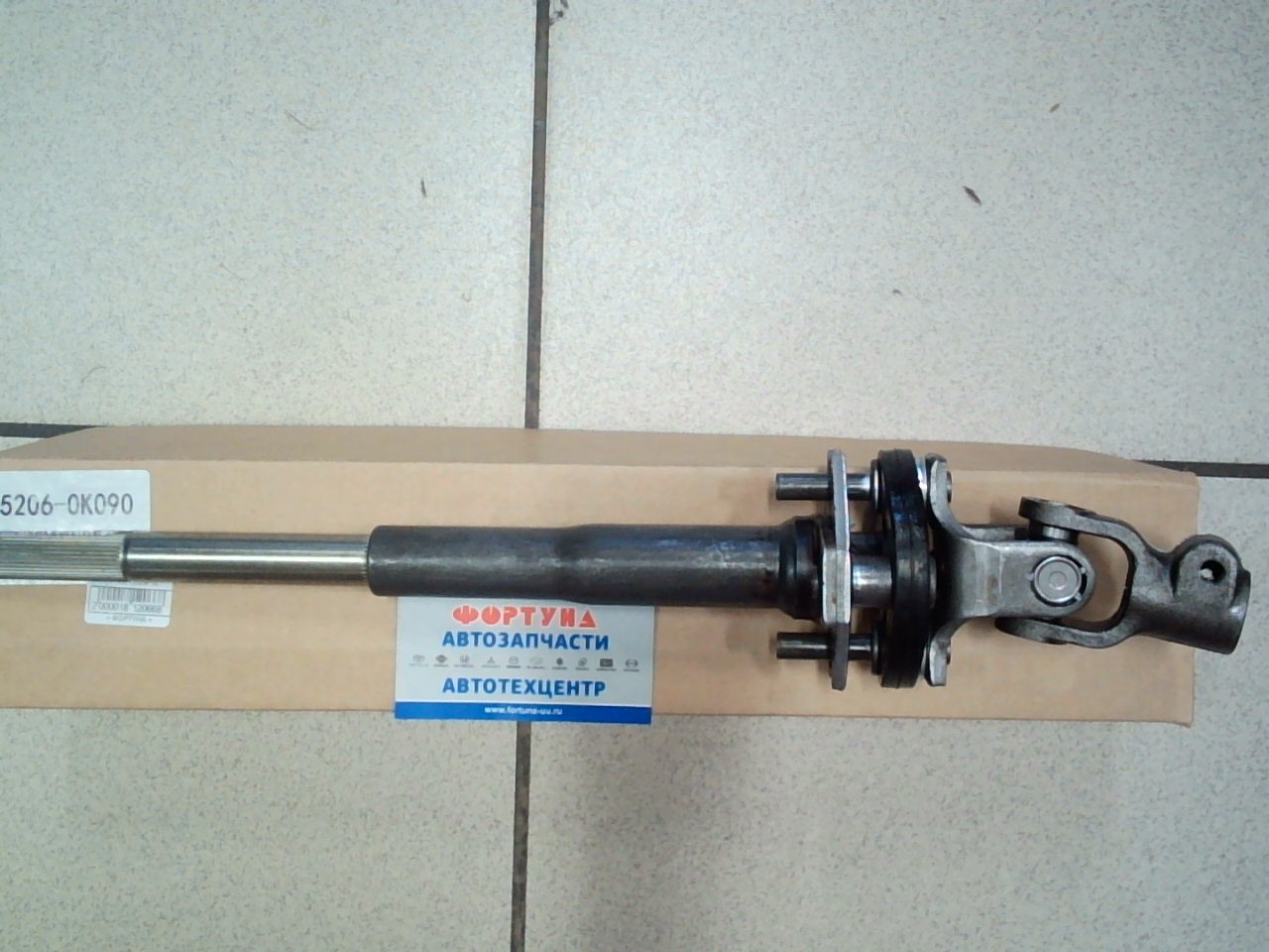 Кардан рулевой 45206-0K090 DAGGER /Hilux, Fortuner '15-. Прав.Рул./ на Кардан рулевой 45206-0K090 DAGGER /Hilux, Fortuner '15-. Прав.Рул./ на