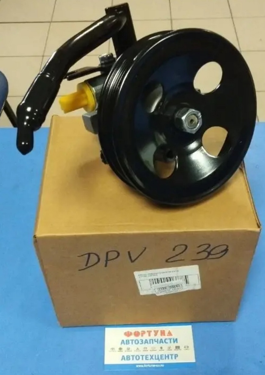 Насос гидроусилителя 57100-2W100 (DPV239) DAGGER (6pk)/Hyundai/Kia Santa Fe,  Sorento/ на  