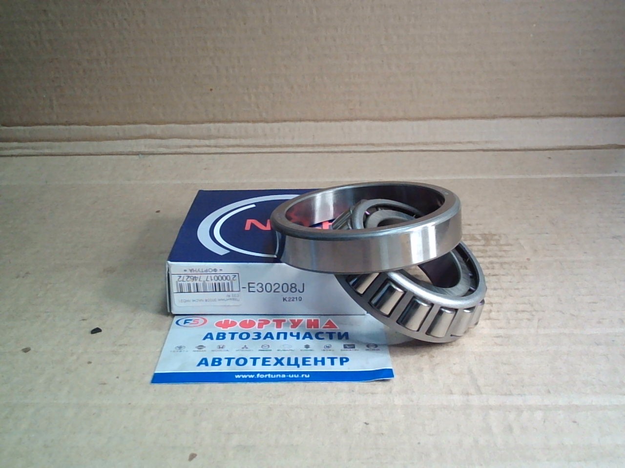 Подшипник 30208 NACHI /WD21,  C22 R/ на  