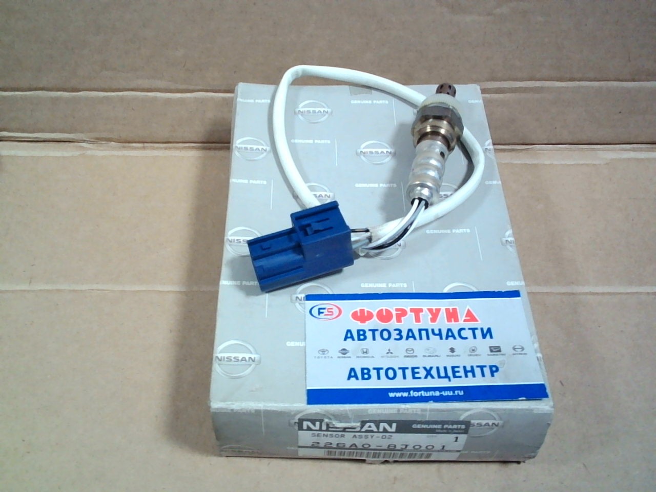 Датчик кислородный 226A0-8J001 NISSAN /QR20DE,  QR25DE-PRIMERA P12E,  TEANA J31,  X-TRAIL T30 '01-/ на  
